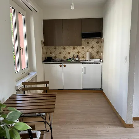 Comfortable In Great Location Апартаменты *