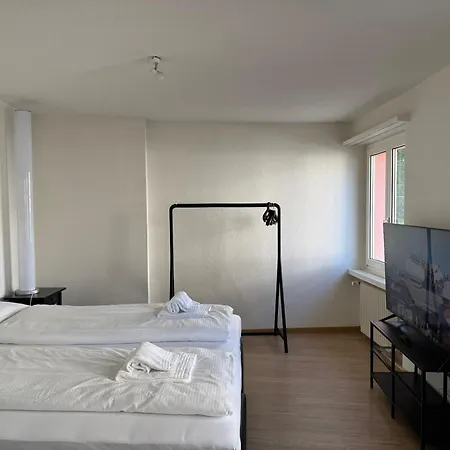 Апартаменты Comfortable In Great Location Цюрих